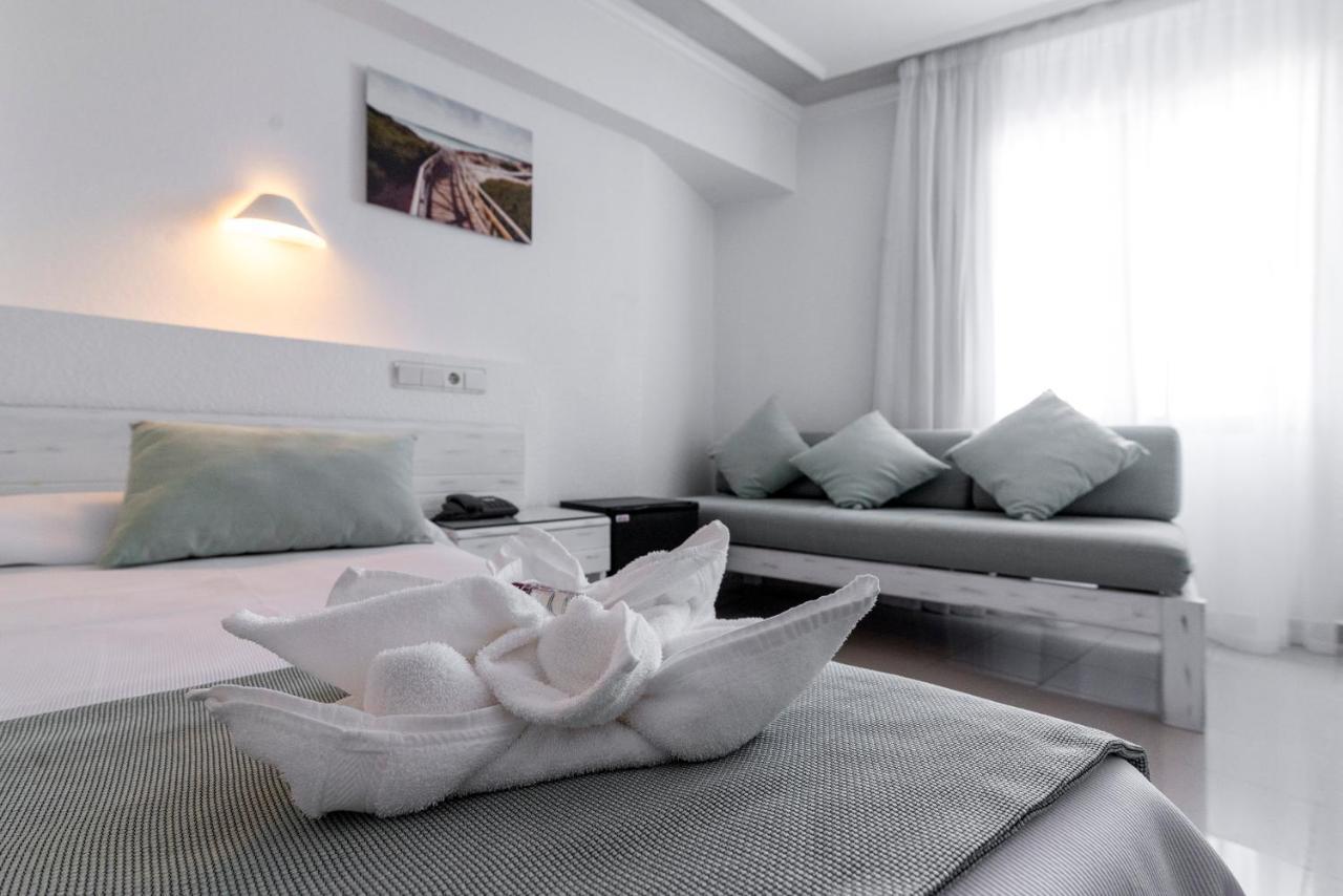 Hotel Bellavista Formentera La Savina  Buitenkant foto